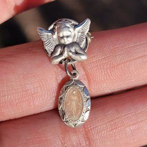 Antique vintage 925 sterling silver peach sparkle enamel Virgin Mary praying bab